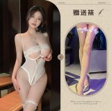 White + 086 White