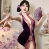 Purple [cheongsam + T-shirt + black open-crotch socks]