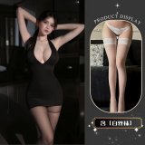 Bodycon skirt + white stockings