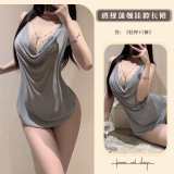 Gray-green [short skirt + T-shirt + bra chain]