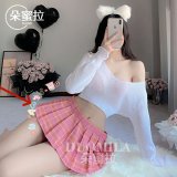 Solo shot - Pink plaid mini skirt