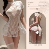 Cheongsam [Cheongsam + T-shirt + White open-crotch socks]