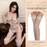 White (Pearl-embellished bust three-piece set + lace stockings)
