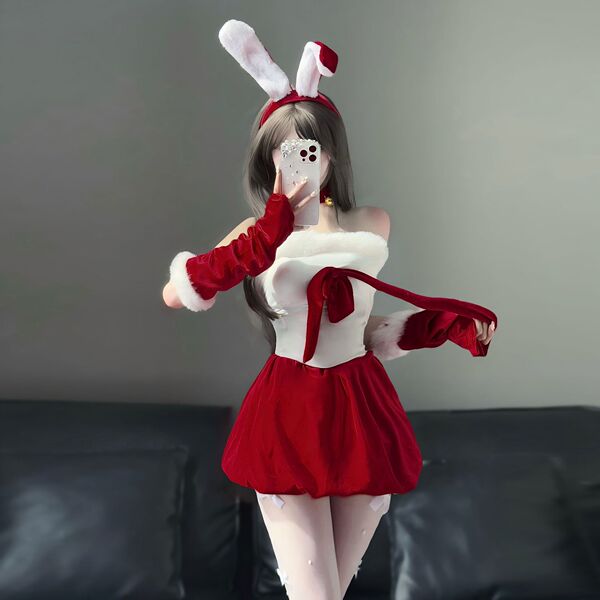 Sexy gold velvet christmas bunny-themed lingerie set, festive new year role play outfit for women.