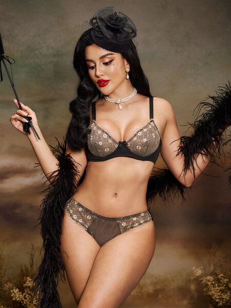 French-Style Sheer Lace Sensual Lingerie Set – Ultra-Thin Modest Erotic Two-Piece for Women - black