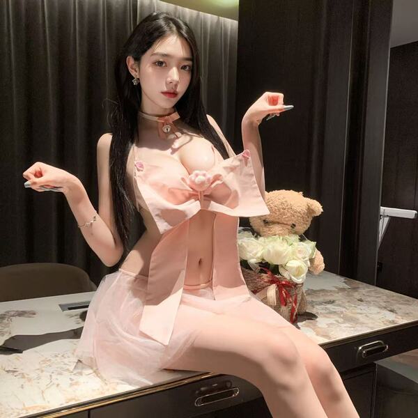 Cherry Romance Lingerie Set - Pure & Tempting Bow-Embellished Sleepwear for Small Bust Enhancement, No-Remove Design - pink
