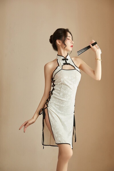 Mannyqing Vintage-Inspired Lingerie Set – Seductive Chinese-Style Cheongsam with Lace Cutouts & Ties - White