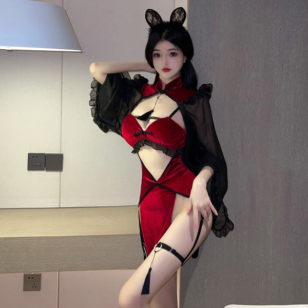 Demon Hollow-Out Fringe Sexy Bubble Sleeve Cheongsam Party Queen Lingerie Set - Claret