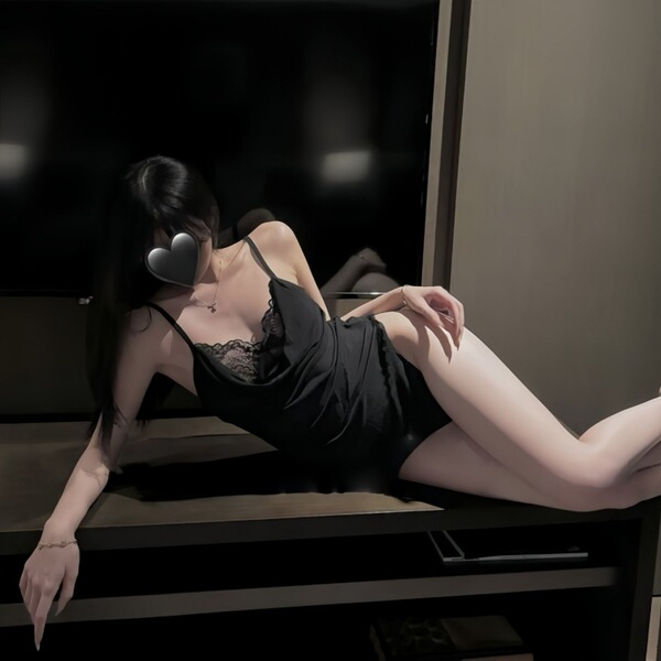 Sexy Lace Sleep Dress Set - Sheer Mesh Pure & Tempting Nightwear with Cut-Out Details - black