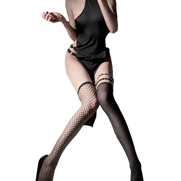 Gorgeous cloud sexy over-the-knee fishnet stockings - black lace-up rivet long tube socks for bold style