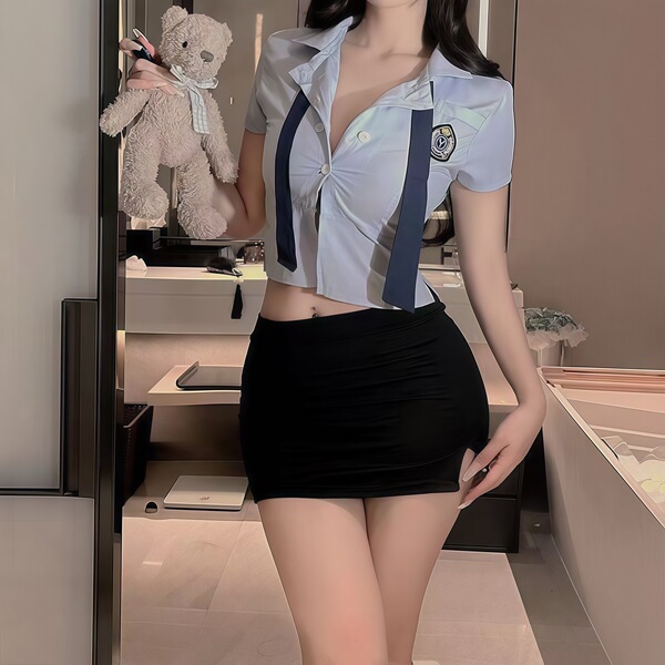 Sexy Female Police Officer Costume - Tight Role Play Uniform for Teachers, Students & Cosplay Enthusiasts - Female police uniform
