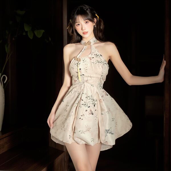 Mannye Qing Chinese-Style Lingerie Set – Vintage-Inspired Floral Qipao with Knotted Neck & Open Back - Image color + white open crotch socks