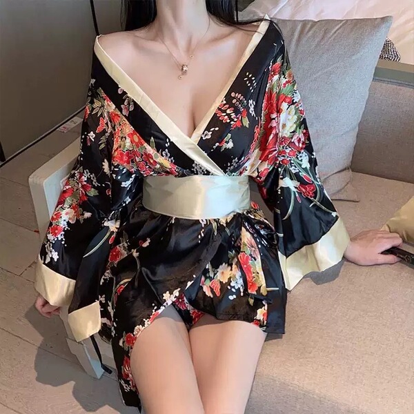 Sexy butterfly print japanese kimono-style lingerie for women, featuring deep v-neck and flowing design, perfect for evening ...