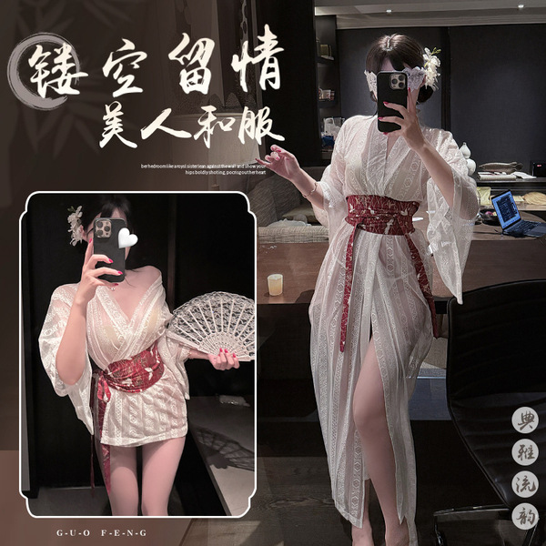 Vintage-inspired hanfu robe set featuring intricate lace details, perfect for traditional elegance and historical cosplay.