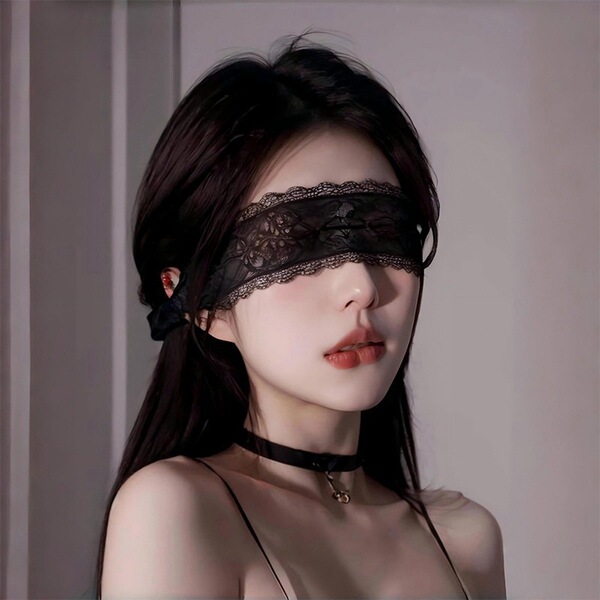 Elegant black lace blindfold mask, perfect for masquerade parties and erotic lingerie accessories. ideal wholesale costume ey...