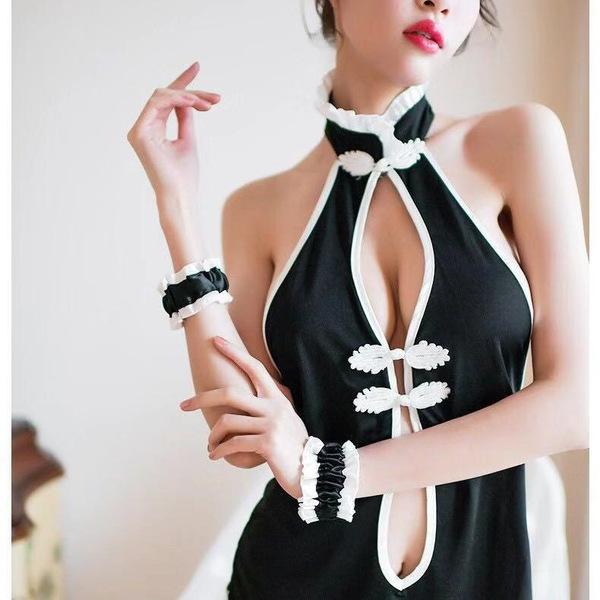 Mannyqing Elegant Vintage Cheongsam Sleepwear Set – High-Slit Backless Lingerie with Mandarin Collar & Frog Closures