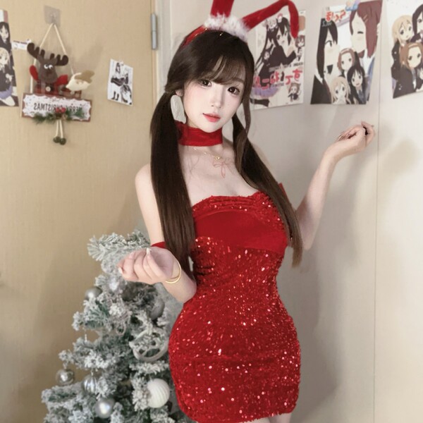 Sexy red sequined bodysuit with sparkles, perfect for christmas bunny girl outfits. ideal as seductive sleepwear or festive a...