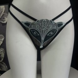2026 Fox Embroidery Lace Mesh Bikini Panties – Sexy Cotton Antibacterial Briefs with Sheer Cutouts & Crisscross Back